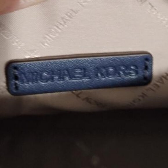 Michael Kors Jacquard & Leather Navy Blue Vincent Pouchette Bag  NWT - Picture 5 of 9